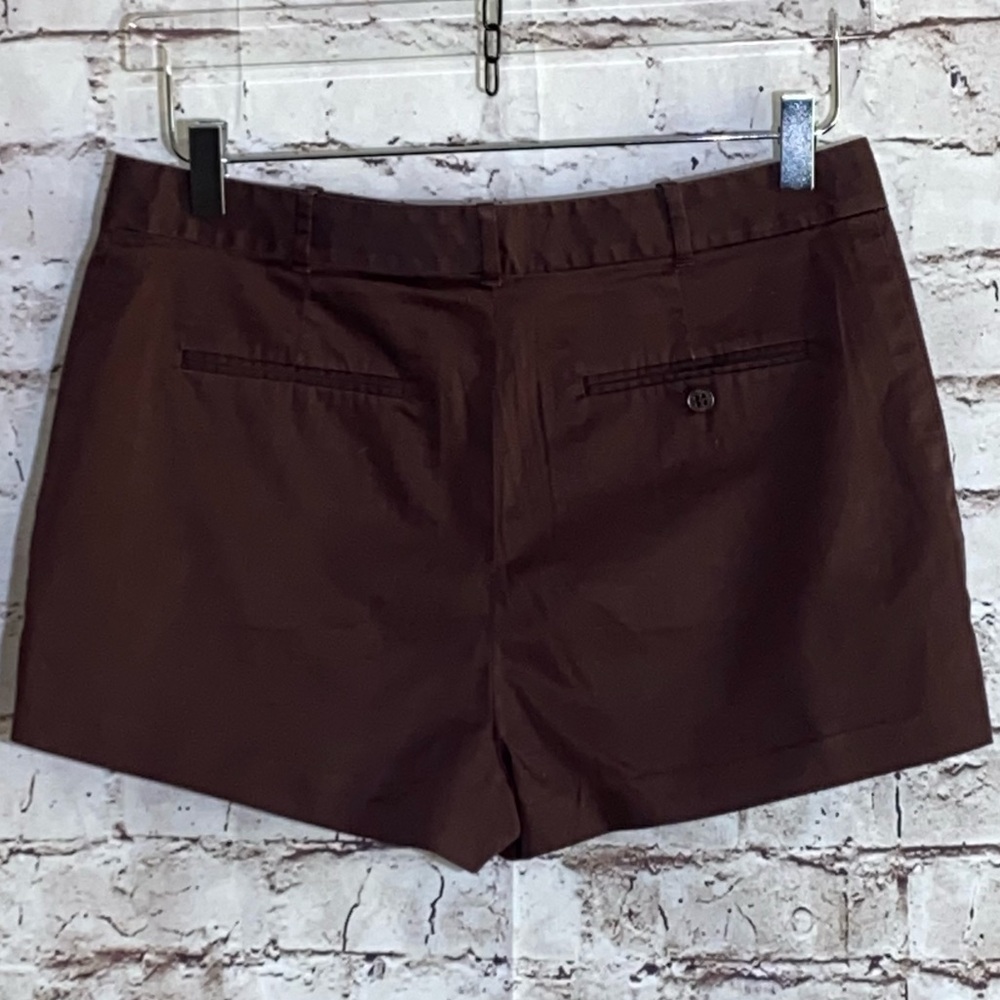 RALPH LAUREN GOLF SHORTS - Picture 2 of 8